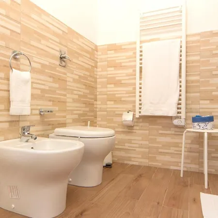 公寓 One Bedroom With View Balcony And Wifi At 5 Km Away From The